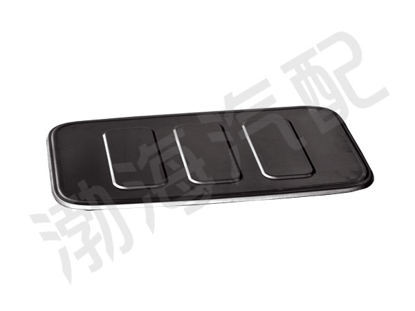 Heavy truck cover seal plate